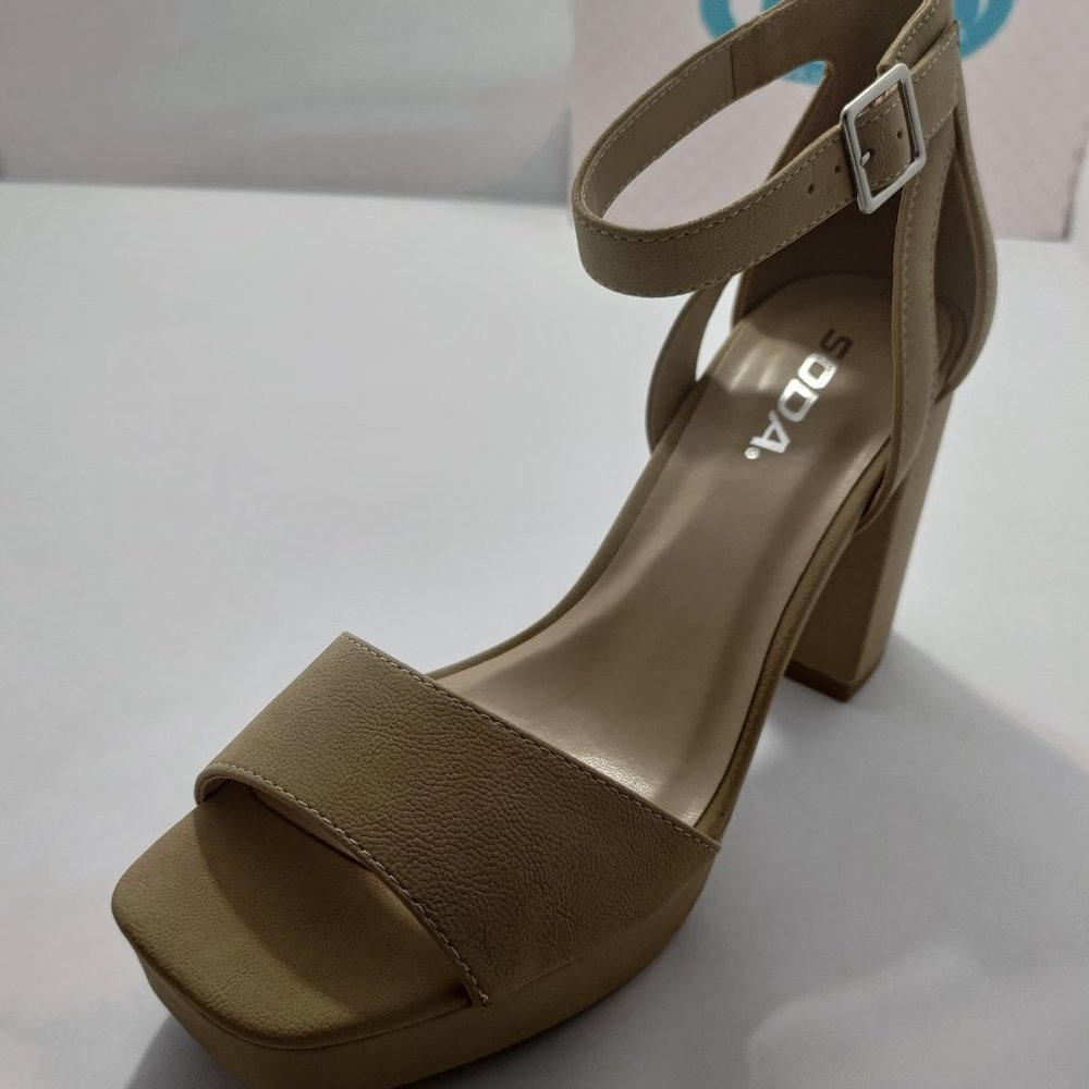 VOW Mid Platform Heel Sandal Natural